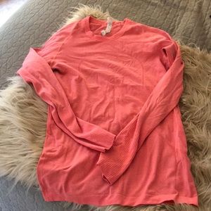 Lulu long sleeve work out top